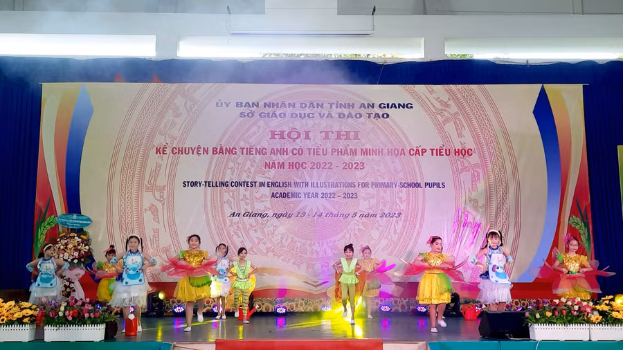 An Giang khai mạc Hội thi 'Kể chuyện bằng Tiếng Anh có tiểu phẩm minh họa' dành cho học sinh tiểu học.