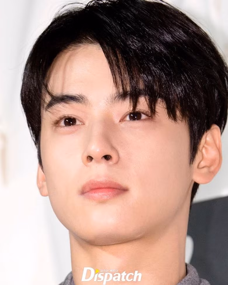 8 thần tượng sở hữu đôi mắt đẹp nhất K-Pop ảnh 3
