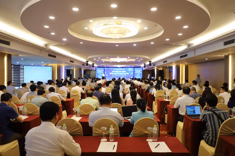Hội nghị thu hút sự tham gia của đại diện nhiều trường đại học không trực thuộc Bộ GD&ĐT quản lý. Hội nghị thu hút sự tham gia của đại diện nhiều trường đại học không trực thuộc Bộ GD&ĐT quản lý.