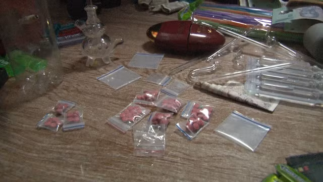 Tang vật của vụ án.