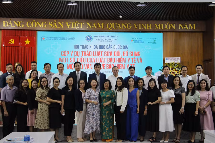 Hội thảo là cơ hội để các chuyên gia chia sẻ, trao đổi và tiếp thu kiến thức, từ đó đưa ra giải pháp hoàn thiện Dự thảo Luật sửa đổi, bổ sung một số điều của Luật Bảo hiểm Y tế.