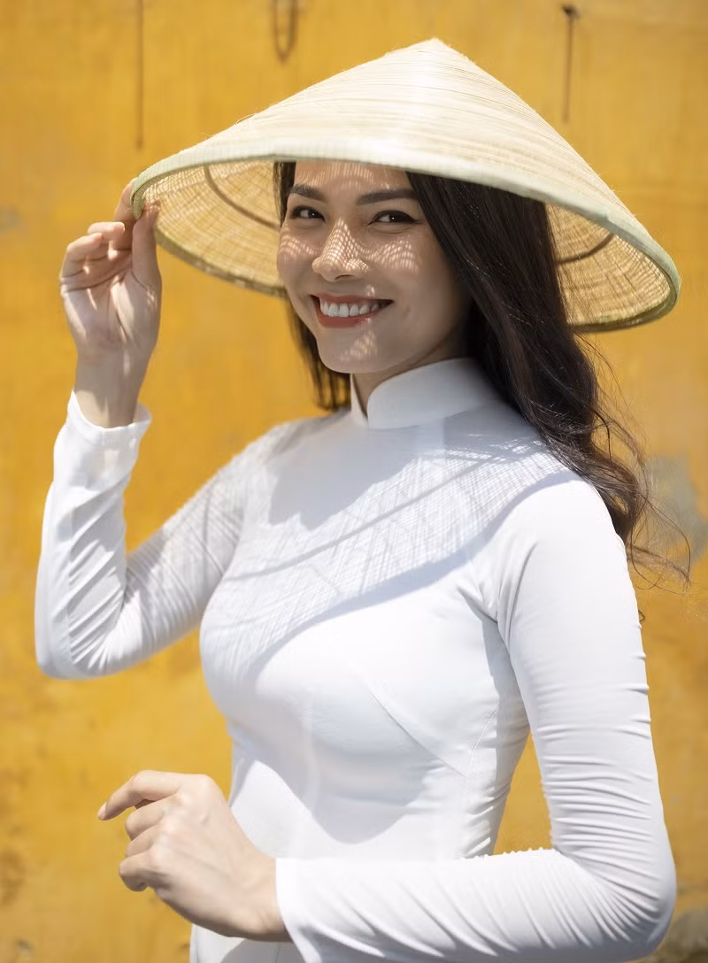 TS Dương Nguyễn Hồng Nhung.