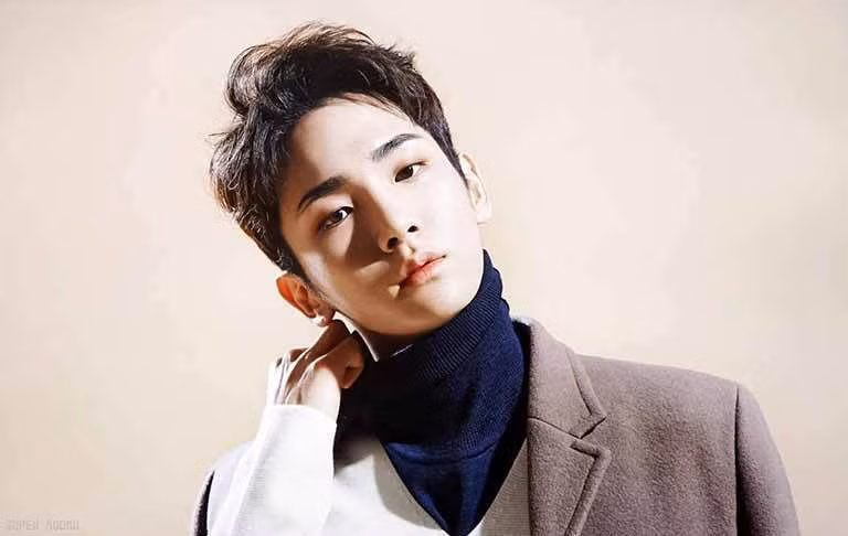 6 thần tượng K-Pop gây chú ý nhờ khiếu hài hước không giống ai ảnh 4