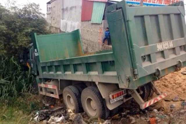 xe hổ vò, kỳ anh, hà tĩnh, tài xế, ma túy