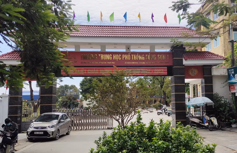 Trường THPT Đông Sơn 1 (Thanh Hóa).