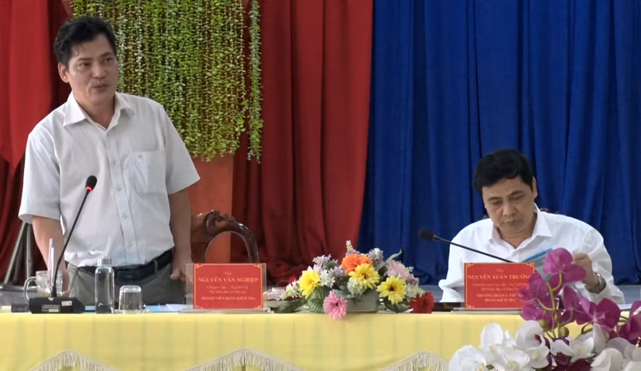 Ông Nguyễn Văn Nghiệp - Chuyên viên Vụ GDTrH (Bộ GD&amp;ĐT) phát biểu tại buổi làm việc.