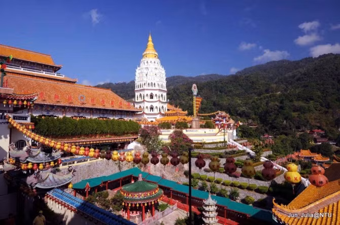 Top 10 điểm đến hấp dẫn nhất châu Á - Ảnh 2