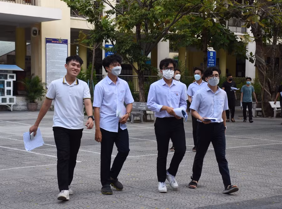 Thí sinh Đà Nẵng tự tin hoàn thành ngày thi đầu tiên của kỳ thi tốt nghiệp THPT 2022 