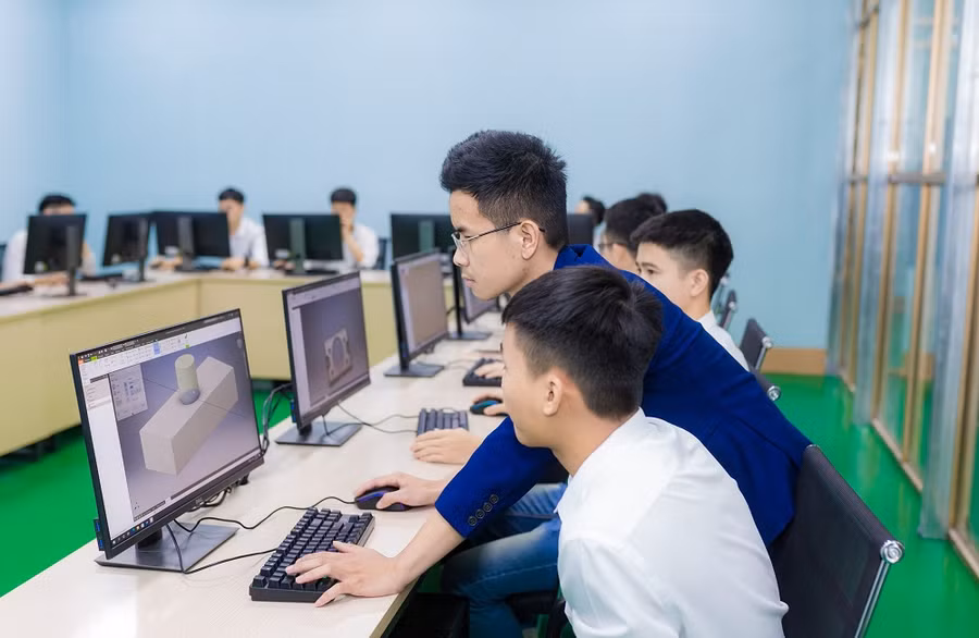 Cơ sở vật chất là một trong những yếu tố quan trọng góp phần đáp ứng nhu cầu dạy và học, bảo đảm, nâng cao chất lượng giáo dục đào tạo