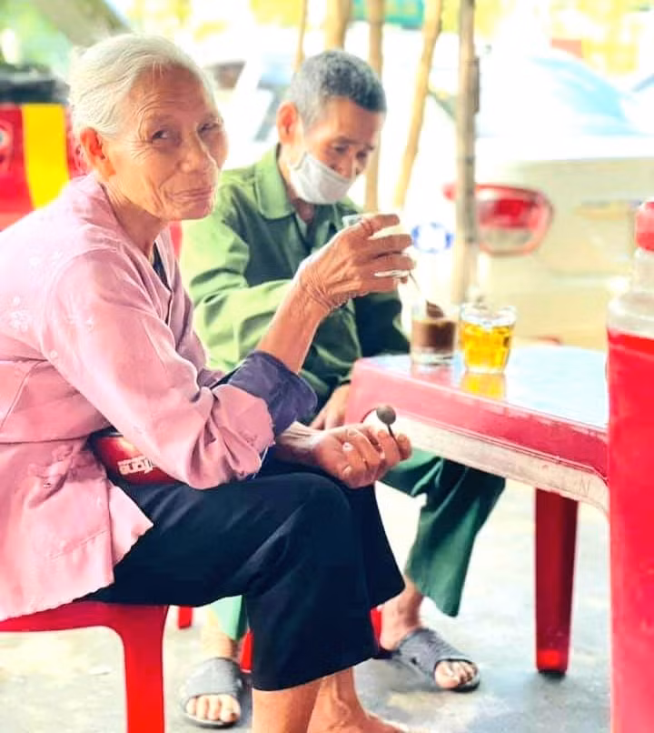 Hạnh phúc bình dị của hai cụ sinh sống ở Kỳ Trinh, Thị xã Kỳ Anh, Hà Tĩnh.