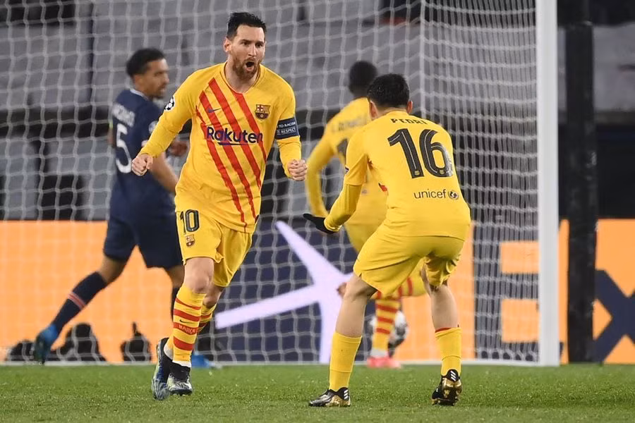 Messi ghi bàn đẹp mắt nhưng không đủ giúp Barca lật ngược tình thế.