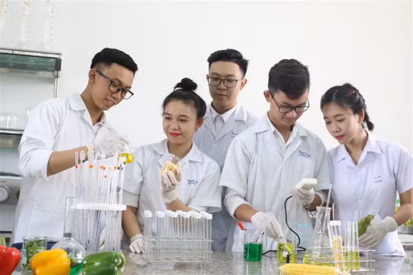 Chọn nghề nào học sinh phải nhận thức rõ năng lực bản thân và tâm huyết. Ảnh minh họa