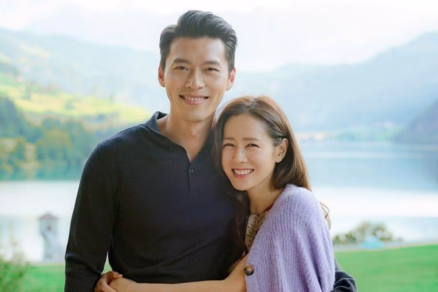 Cặp đôi Son Ye Jin và Hyun Bin.