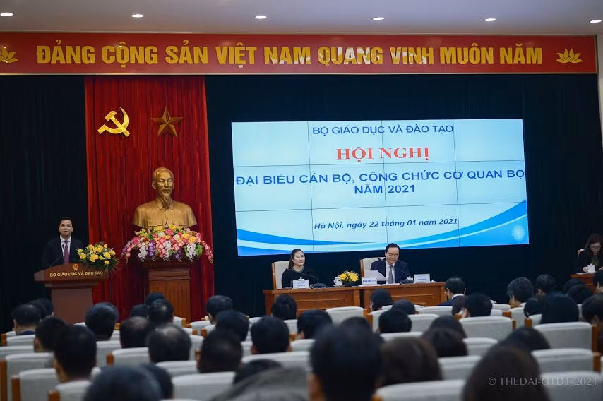 Hội nghị nhằm đánh giá thực hiện Nghị quyết Hội nghị đại biểu cán bộ, công chức năm 2020, phương hướng và nhiệm vụ công tác năm 2021 của cơ quan Bộ GD&amp;ĐT; đồng thời kiện toàn Ban Thanh tra nhân dân 2021-2022.