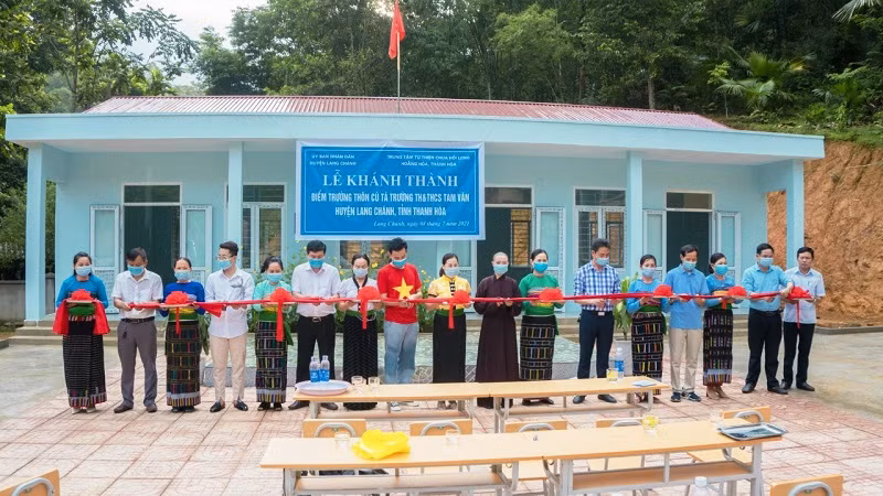 Khánh thành điểm trường ở thôn Cú Tá, Trường Tiểu học &amp; THCS Tam Văn (Lang Chánh, Thanh Hóa).