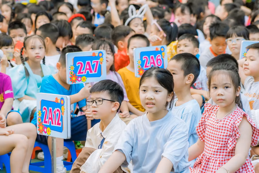 Học sinh Trường Tiểu học Đoàn Thị Điểm, Hà Nội trong ngày khai giảng. Ảnh: Lan Anh Học sinh Trường Tiểu học Đoàn Thị Điểm, Hà Nội trong ngày khai giảng. Ảnh: Lan Anh