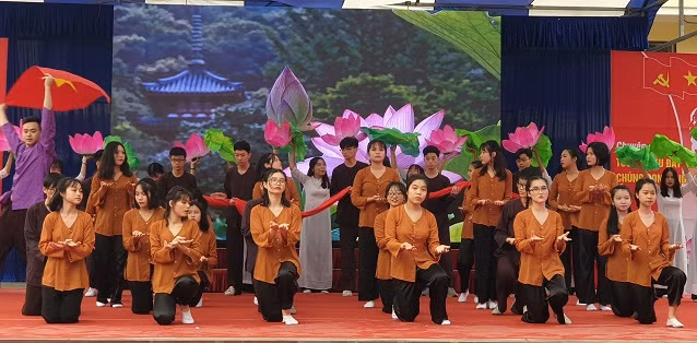 Chương trình văn nghệ chào mừng