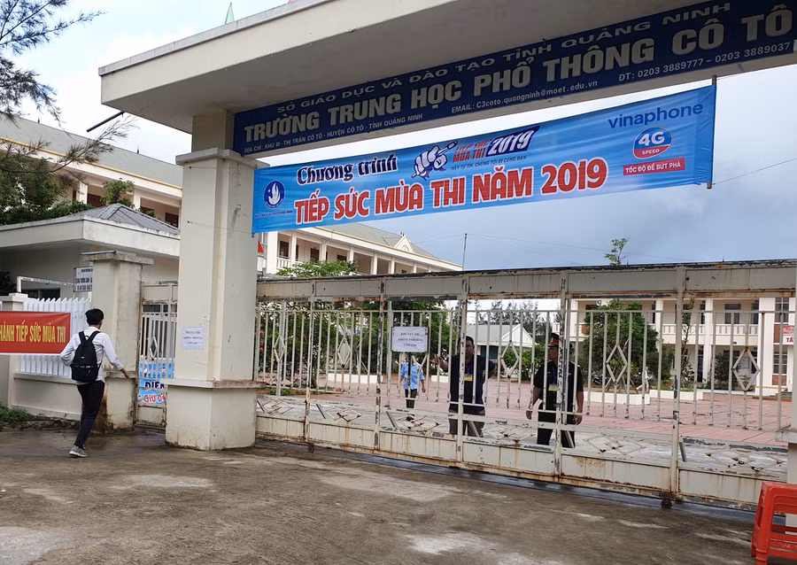 Điểm thi tại huyện đảo Cô Tô chỉ có 2 thí sinh dự thi bài tổ hợp Khoa học tự nhiên.
