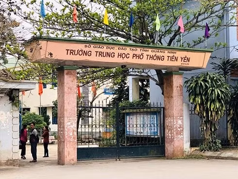 Trường THPT Tiên Yên Trường THPT Tiên Yên