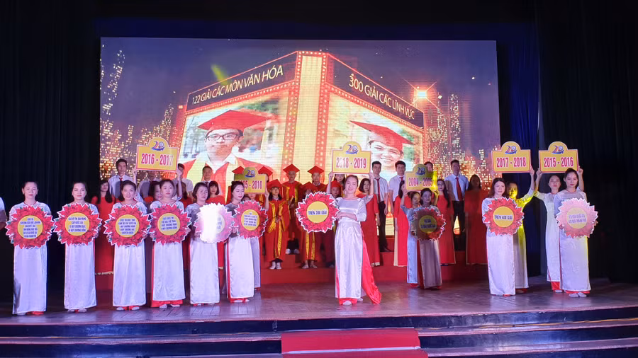 20 năm liền ngành giáo dục quận Lê Chân vinh dự dẫn đầu thành phố về công tác phát hiện, bồi dưỡng GVG, HSG 20 năm liền ngành giáo dục quận Lê Chân vinh dự dẫn đầu thành phố về công tác phát hiện, bồi dưỡng GVG, HSG