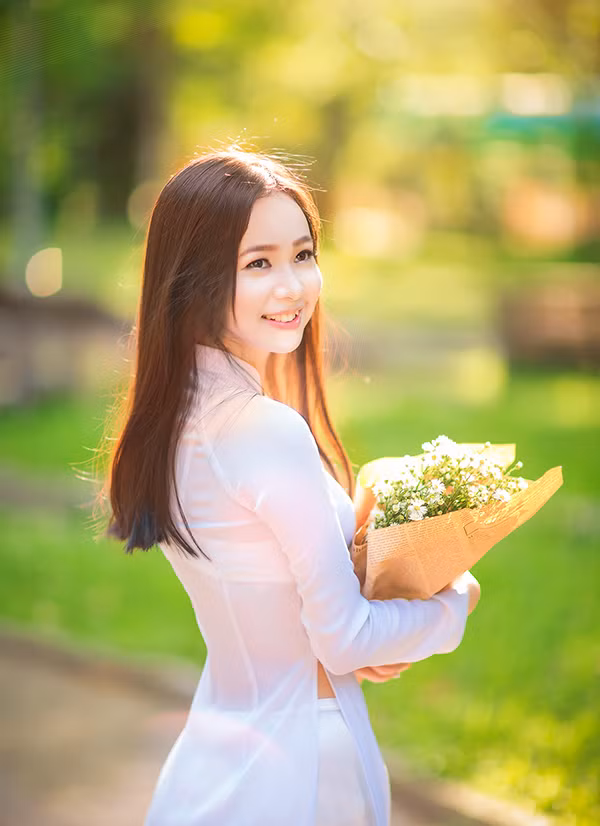 Nguyễn Thị Như Quỳnh sinh năm 1996