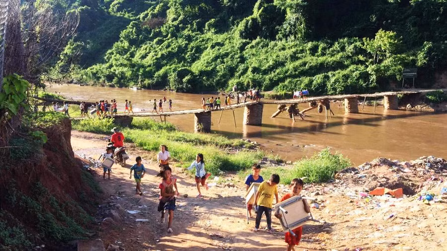 Học sinh ở Nậm Chà.
