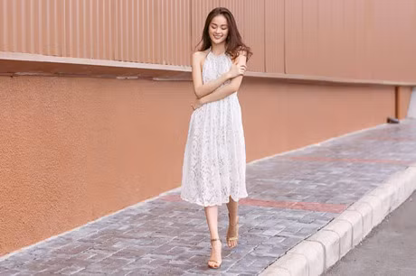 He den roi, hoc ngay sao Viet dien mot vay co yem nay ngay lap tuc - Anh 5