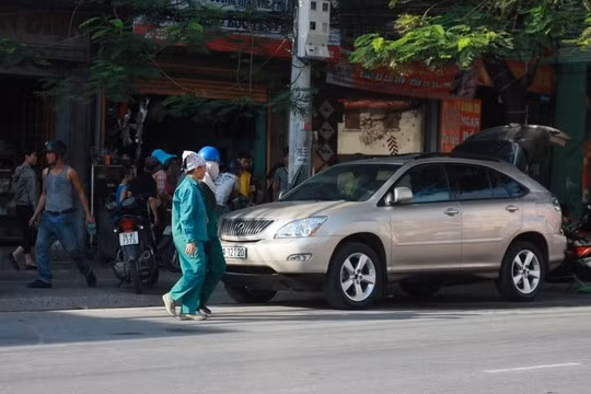 Hiện trường nơi ông Thanh và người tình bị tạt axit vào ngày 21/6. danh-ghen
