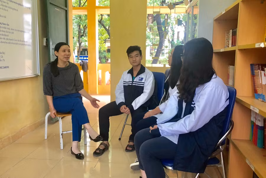 Phòng tư vấn tâm lí là rất cần thiết cho học sinh. Ảnh minh họa Phòng tư vấn tâm lí là rất cần thiết cho học sinh. Ảnh minh họa