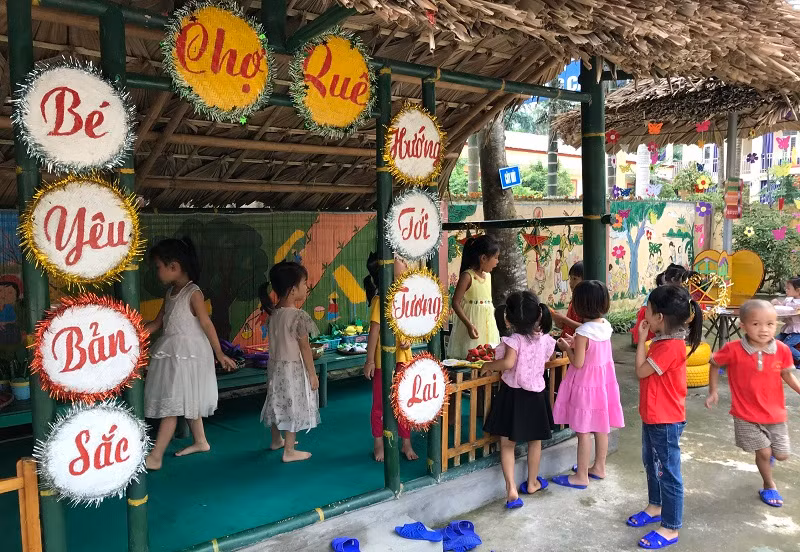 Phiên chợ quê của trẻ vùng cao, Trường MN Hồng Ca, huyện Trấn Yên, tỉnh Yên Bái.