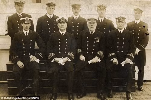 Lá thư bóc trần sự thật trong thảm họa chìm tàu Titanic - Hình 2 La thu boc tran su that trong tham hoa chim tau Titanic-Hinh-2