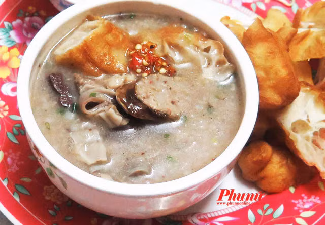 Cách nấu cháo lòng ngon như ngoài hàng