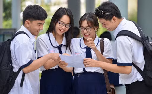 Bộ GD&ĐT đề nghị giữ nguyên mức học phí ở các cấp học năm học 2021-2022 ảnh 2