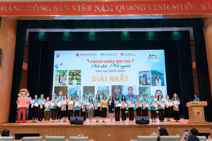 20 Giải Nhất.