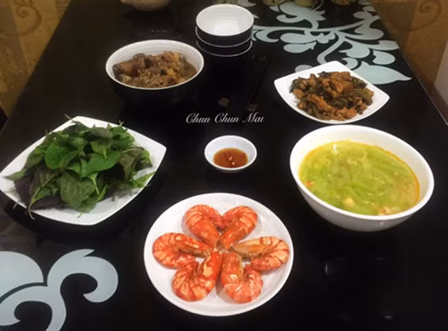 Mẹ Việt chia sẻ 30 mâm cơm chưa bao giờ phải nghĩ ‘hôm nay ăn gì’ ảnh 11 Mẹ Việt chia sẻ 30 mâm cơm chưa bao giờ phải nghĩ ‘hôm nay ăn gì’ ảnh 11