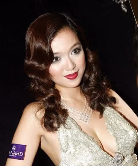 Hoa hau dep nhat Hong Kong co don, mac bao benh o tuoi 39 - Anh 10