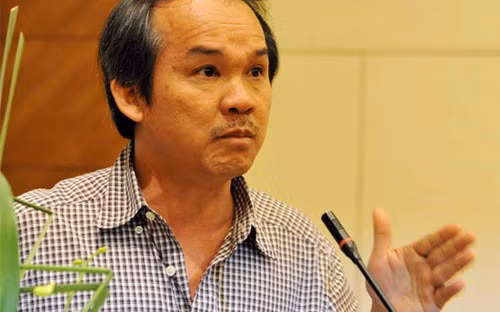 Bầu Đức là một trong những đại gia kín tiếng nhất khi gần như không bao giờ nói nhiều về gia đình. Ảnh: Bầu Đức là một trong những đại gia kín tiếng nhất khi gần như không bao giờ nói nhiều về gia đình. Ảnh: