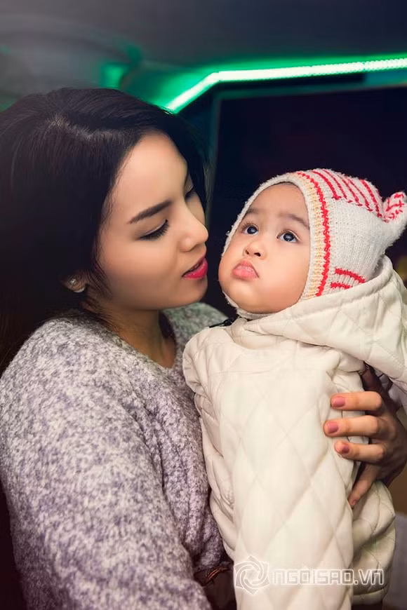 nguyen-cao-ky-duyen-9resize