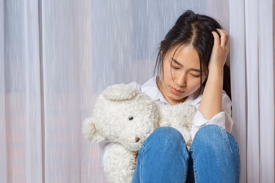 Khi trẻ thường xuyên than vãn, phụ huynh không nên nhượng bộ. Ảnh minh họa: INT.