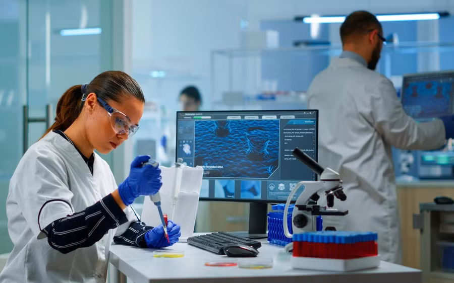 Kỹ sư di truyền học - một ngành học mới. Kỹ sư di truyền học - một ngành học mới.