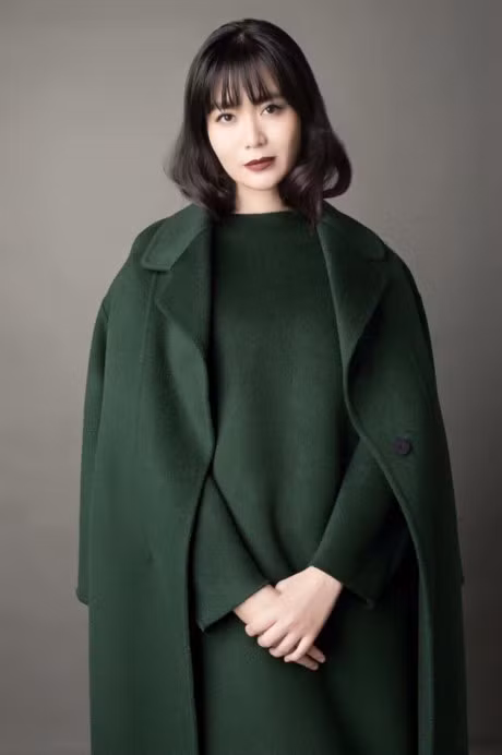 Hoa hau Thu Thuy: Diem manh cua phu nu la yeu duoi - Anh 2