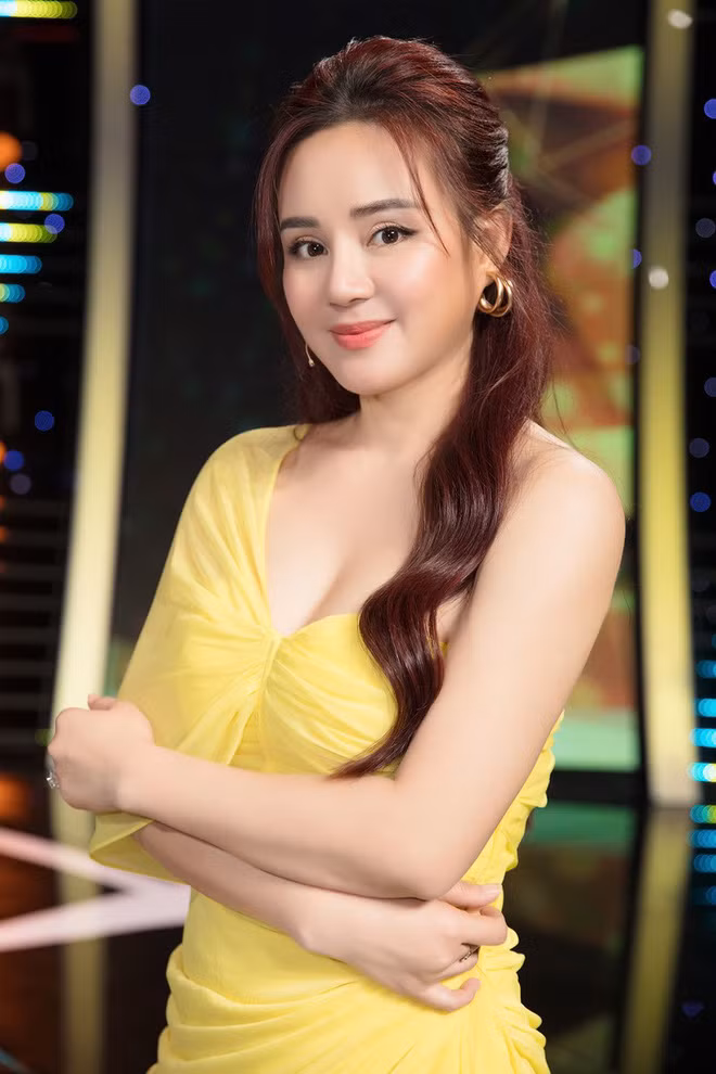 Nữ ca sĩ Vy Oanh.