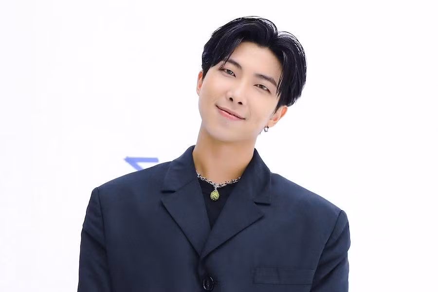 RM (BTS) được Bộ Quốc phòng bổ nhiệm làm Đại sứ quan hệ công chúng của Đội Điều tra và Tìm kiếm Hài cốt liệt sĩ.