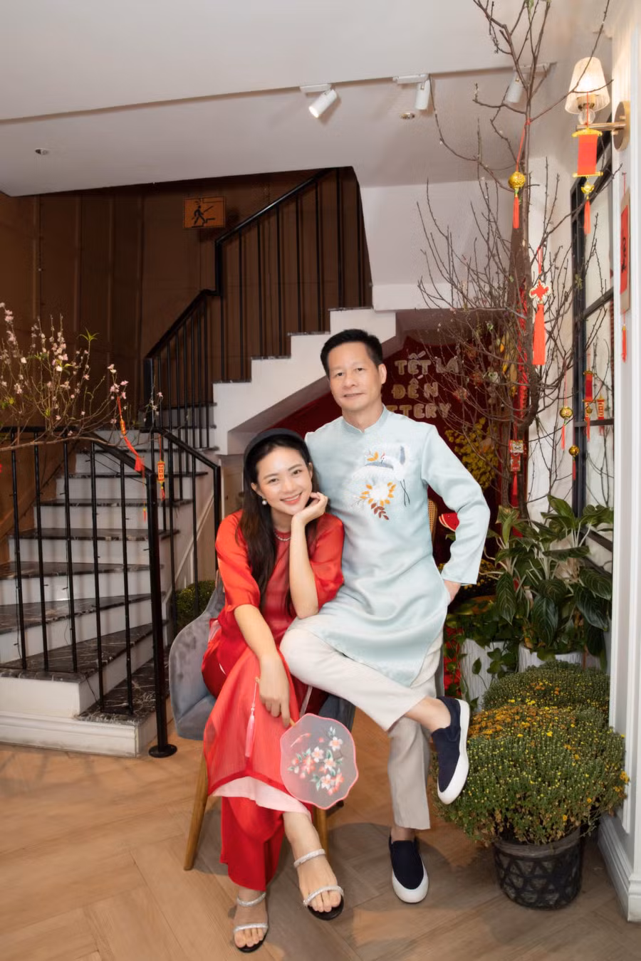 Phan Như Thảo từng lọt vào Top 10 Hoa hậu Thế giới người Việt 2007, đoạt danh hiệu Người mẫu triển vọng 2008… Sau đó, cô đã gác lại sự nghiệp để kết hôn với đại gia Đức An ở tuổi 27. Được biết, ông xã Phan Như Thảo là doanh nhân Việt kiều Mỹ thành đạt. Phan Như Thảo từng lọt vào Top 10 Hoa hậu Thế giới người Việt 2007, đoạt danh hiệu Người mẫu triển vọng 2008… Sau đó, cô đã gác lại sự nghiệp để kết hôn với đại gia Đức An ở tuổi 27. Được biết, ông xã Phan Như Thảo là doanh nhân Việt kiều Mỹ thành đạt.