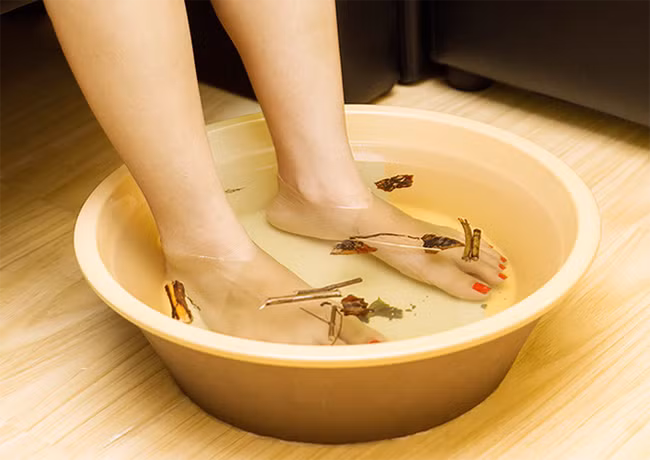 Giáo sư Đông y: Mất ngủ đừng uống thuốc quá lâu, chỉ dùng 1 củ tỏi là trị được ảnh 6 Giáo sư Đông y: Mất ngủ đừng uống thuốc quá lâu, chỉ dùng 1 củ tỏi là trị được ảnh 6