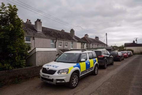 Nhà của ông Coops ở Lanteglos Cornwall (Anh).
