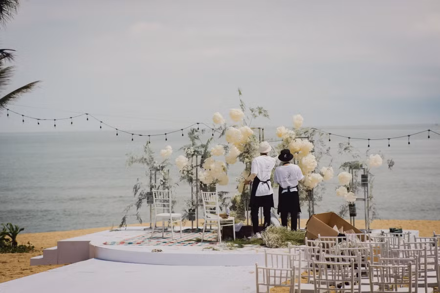 Không giấu nổi niềm hạnh phúc, cô dâu Ngô Thanh Vân nghẹn ngào bật khóc trong đám cưới ảnh 3