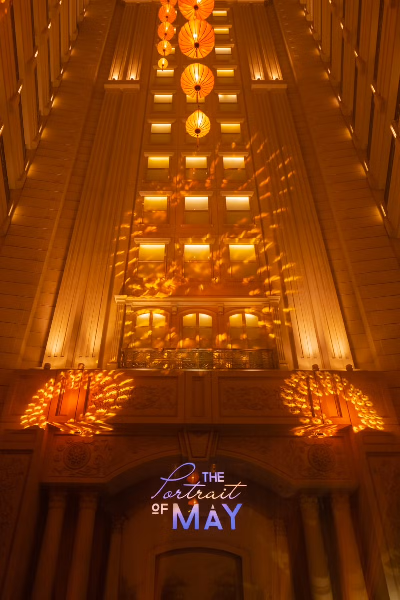 Sảnh Atrium với kiến trúc giếng trời độc nhất vô nhị. Ảnh: Nam Sơn