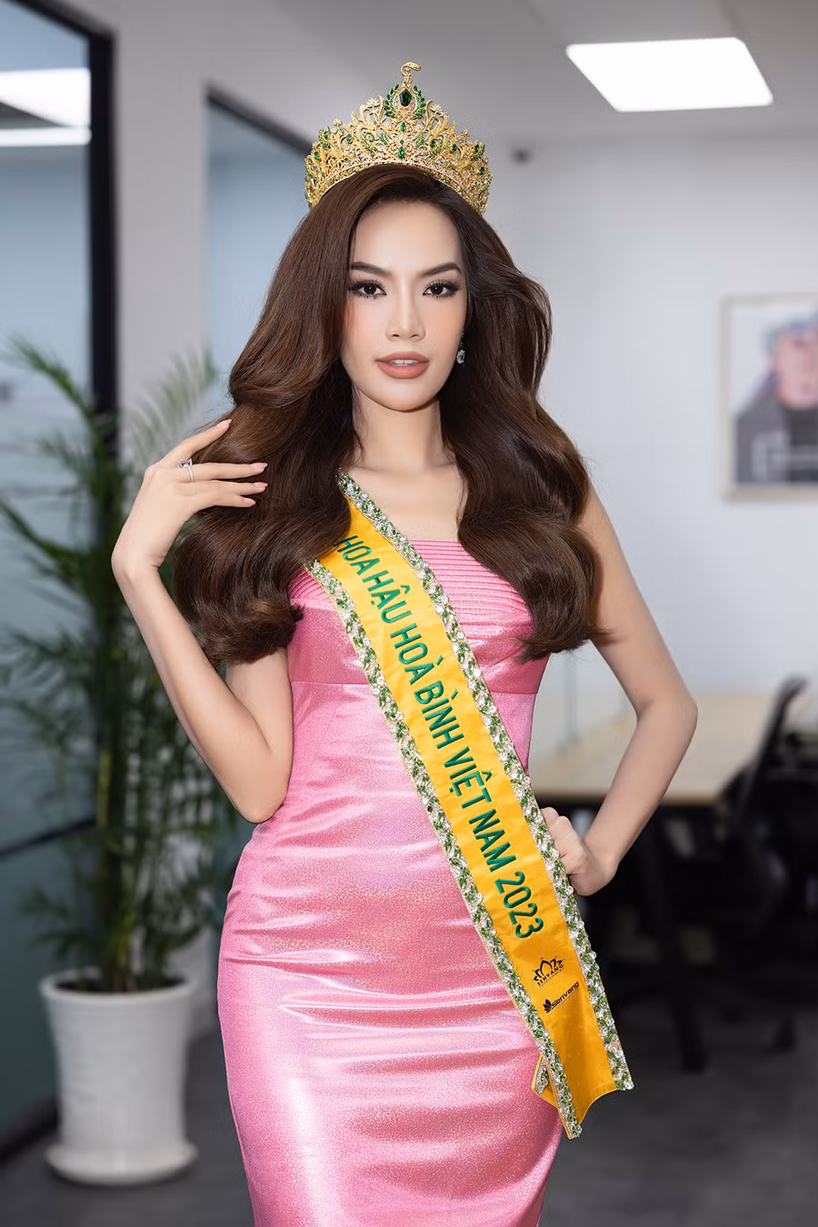 Hoa hậu Lê Hoàng Phương làm giám khảo MR WORLD VIETNAM 2024. Hoa hậu Lê Hoàng Phương làm giám khảo MR WORLD VIETNAM 2024.