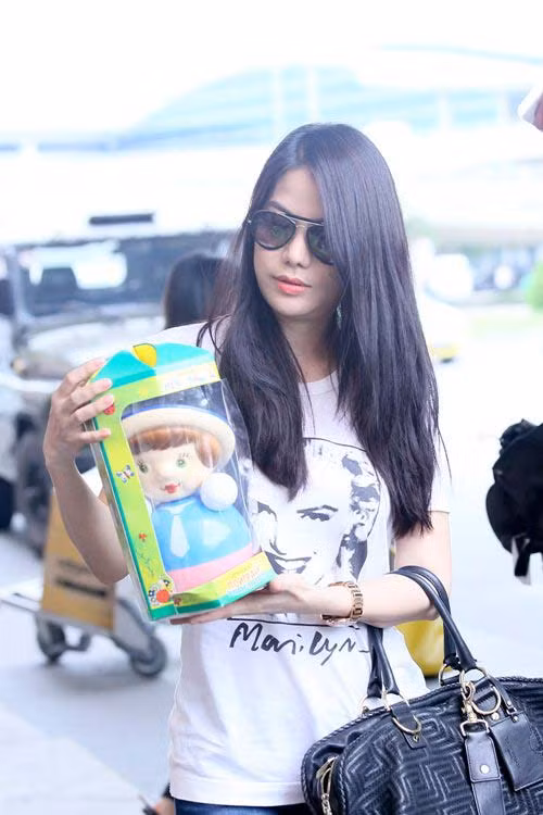 Top sao nữ Việt xứng đáng là bà mẹ của năm 2014 - 4